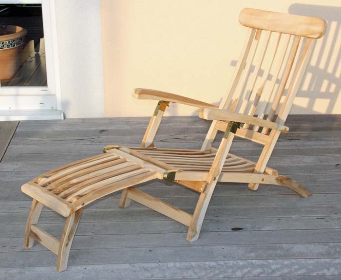 Tumbona para Jardín o Terraza en madera, dimensiones 146x57x96cm